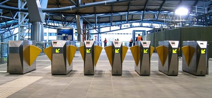 ​Comment sélectionner et optimiser les tourniquets à rabat intelligents pour améliorer la gestion de la sécurité ?