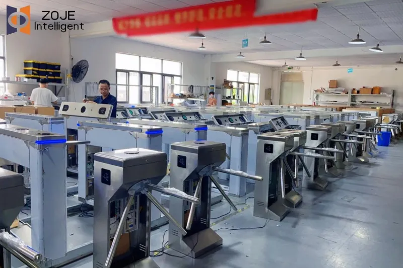 ​Vous présente l'usine de ZOJE : comment ZOJE construit des portes de tourniquet à trépied robustes pour une utilisation en extérieur